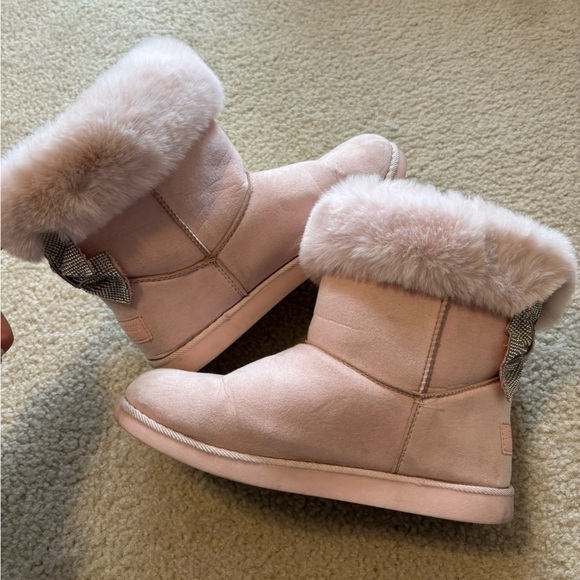 Juicy Couture Shoes - Juicy Couture Pink Bow Boots
